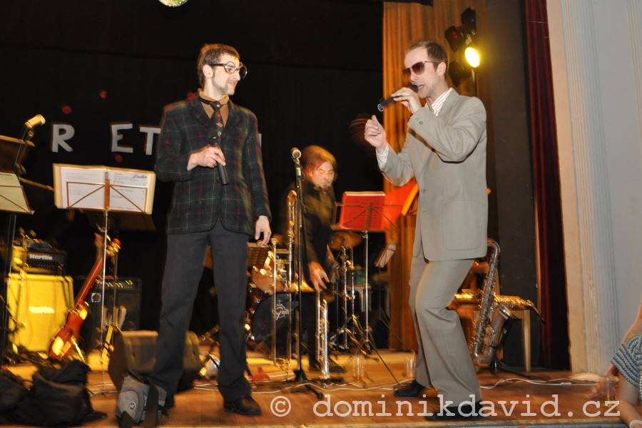 foto/retrobal-2011 - 33